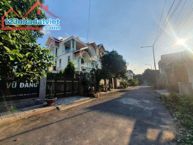 Giảm 500 triệu bán gấp lô đất đẹp (10x20) đường 12m KDC Lê Thị Riêng, Thới An, Q12 - 1
