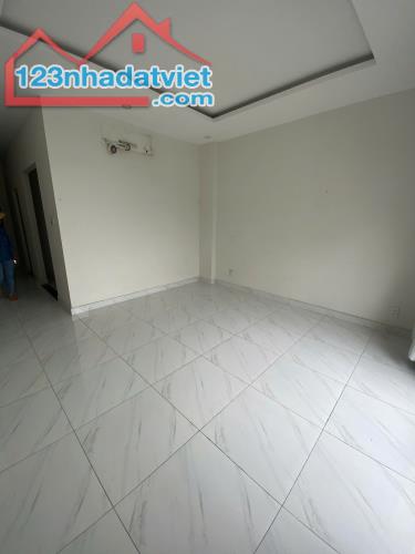 Phòng trọ giá rẻ, sạch sẽ, an ninh tại Bùi tư toàn, p. An lạc, Bình Tân - 2