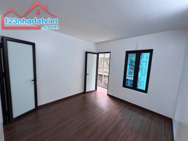 CHÍNH CHỦ BÁN CĂN HỘ NGHĨA TÂN SIÊU RỘNG - KHU DÂN TRÍ TUYỆT VỜI - GIÁ CỰC KỲ YÊU THƯƠNG - 2