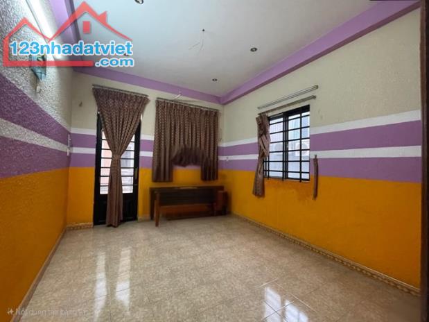 Bán nhà khu vip p1 q8 hẻm xe tải 4 tầng BTCT Hoàn công đủ - 3