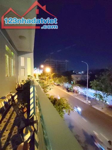 BÁN GẤP NHÀ MẶT TIỀN SIÊU ĐẸP Q6 – GẦN KHU BÌNH TIÊN – GIÁ CHỈ 9.8 TỶ TL - 2