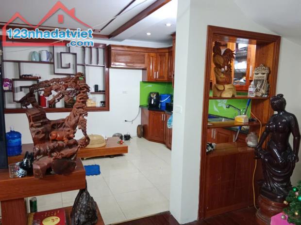 BÁN NHÀ PHỐ LỤA – 70M² – 5 TẦNG – MẶT TIỀN 6M – GIÁ 17.X TỶ MẶT NGÕ THÔNG – KINH DOANH – Ô - 3