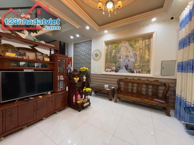 Nhà mới 4 tầng 5x13m hẻm 6m Sát mặt tiền đường số 10 Lý Phục Man, Bình Thuận Q7, 11.5 tỷ - 1