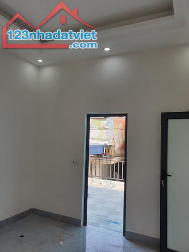BÁN NHÀ 1.75 TỶ 3 TẦNG 65M2 ( ĐÔNG NAM ) NGÕ QUANG TRUNG - 2