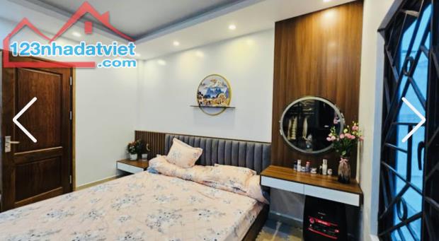 HIẾM CÓ!!! BÁN NHÀ TT MỸ ĐÌNH -32M-5T-MT4M-TẶNG NỘI THẤT-NGÕ OTO-HƠN 7 TỶ - 5