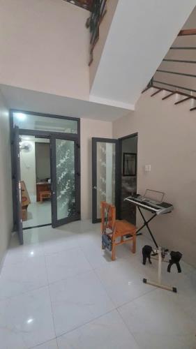 Bán nhà đẹp  mặt tiền đường Hoàn Kiếm Nha Trang  dt 71m kết cấu 5 tầng, giá chỉ  9 Tỷ - 1