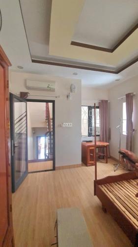 Bán nhà đẹp  mặt tiền đường Hoàn Kiếm Nha Trang  dt 71m kết cấu 5 tầng, giá chỉ  9 Tỷ - 3
