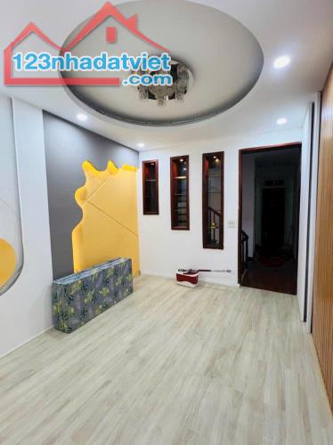 TÂN PHÚ, GIÁP TÂN BÌNH, ÔTÔ TRONG NHÀ, 46m2, 5 TẦNG, NGANG 5.5m, NHỈNH 6 TỶ - 3