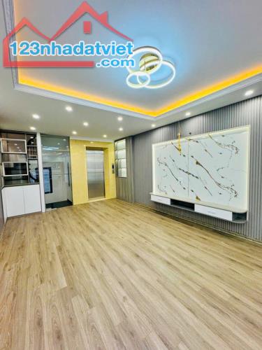 NHÀ ĐẸP PHỐ VIP BỒ ĐỀ– THANG MÁY – NGÕ NÔNG – 10M Ô TÔ TRÁNH  50M NHỈNH 10TỶ - 1