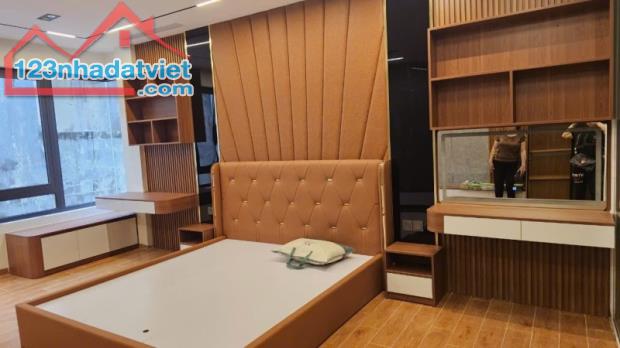 Bán nhà Ngọc Thuỵ,Long Biên 7 tầng,60m,mt4m kinh doanh nhỉnh 23 tỷ - 5