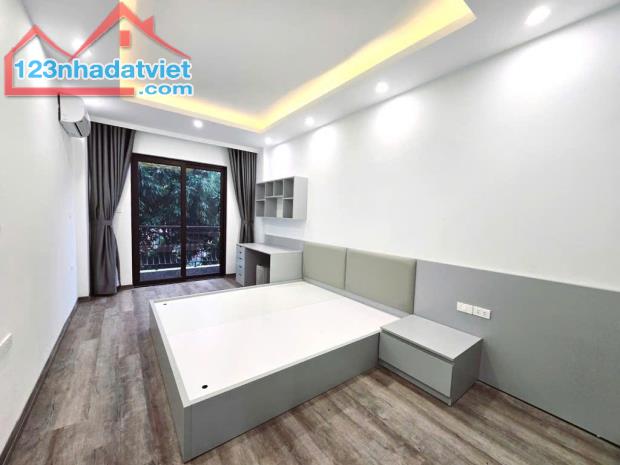 BÁN NHÀ PHÚ ĐÔ - 6 TẦNG - THANG MÁY - Ô TÔ ĐỖ CỬA - FULL NỘI THẤT XỊN XÒ - 3