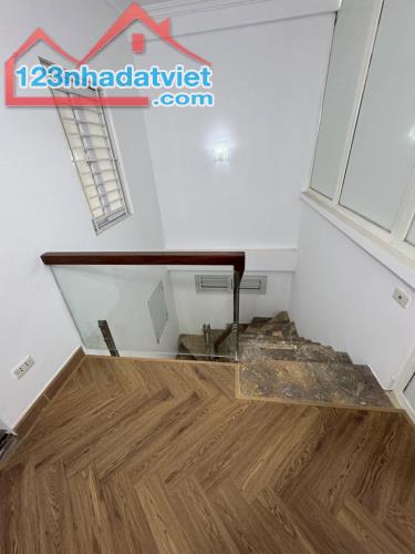 🏡 Bán nhà đẹp 48m2 Ngô Gia Tự, Long Biên, Dân xây, Full đồ, 5 tỷ 5 - 7
