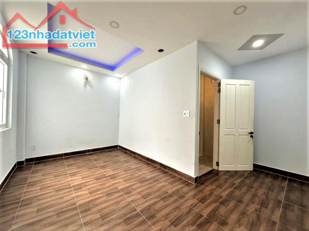 TẦM GIÁ 7 TỶ - NHÀ ĐẸP QUẬN 1 - VÀI BƯỚC RA MẶT TIỀN HOÀNG SA - 4 TẦNG 3PN MASTER VUÔNG A4 - 1