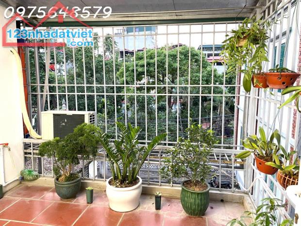 Bán căn hộ VIP Tập thể Ban tổ chức Trung ương phố Đội Cấn 110m giá siêu mềm - 3