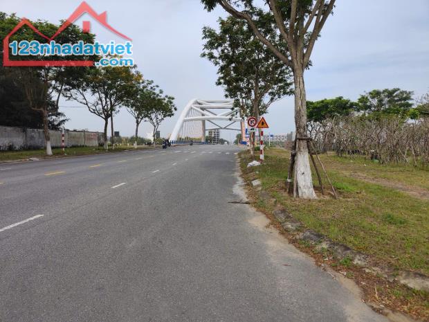 LÔ DUY NHẤT MẶT TIỀN 6m/109m2 Đường HUỲNH THỊ MỘT-Đối Diện Sân Golf, Khu ĐT FPT- HƠN 3 TỶ - 4