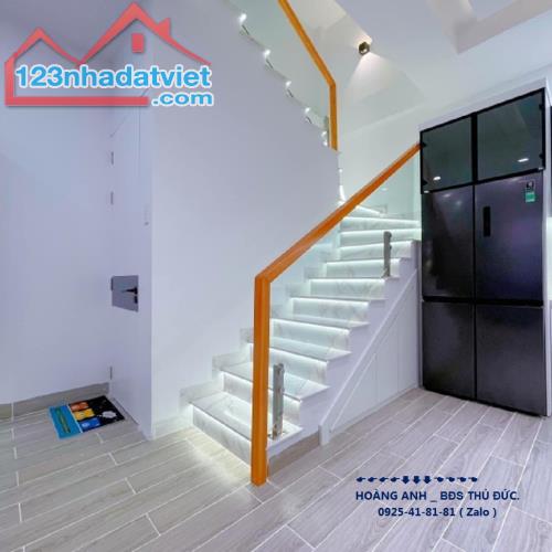 Bán nhà 3 tầng hẻm xe hơi Đặng Văn Bi – "Tuyệt phẩm" khu v.i.p Trường Thọ_ Đẹp mê ly - 5