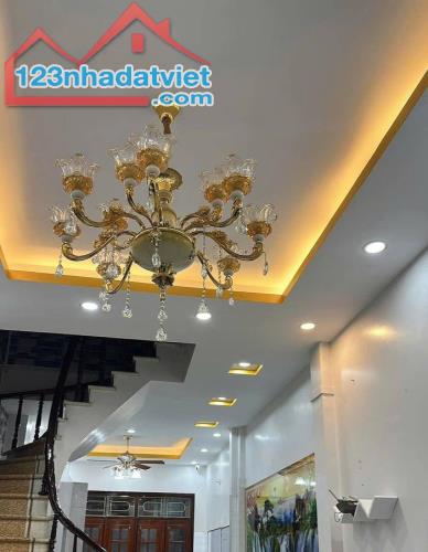 Bán nhà Ngọc Lâm Long Biên 39m 4T chỉ hơn 6 tỷ giá đầu tư, chủ cực mót bán - 2