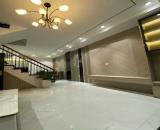 GIẢM SÂU- CHỦ NHÀ CẦN TIỀN GẤP-CẦU GIẤY- HOÀNG QUỐC VIỆT- QUAN HOA- NHÀ ĐẸP 2 NỘI THẤT XỊN