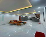 Nhà 3 tầng trung tâm Hải Châu đường Cô Bắc mặt tiền đường rộng gần 14m
