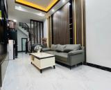 Cho thuê nhà nguyên căn Phố Hoàng Mai 6 tầng, 33m2, 3 ngủ khép kín 16 Triệu