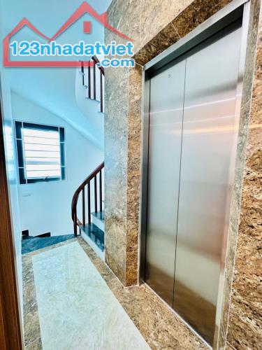 Phú Thượng, tây Hồ, 40m, 6 TẦNG, THANG MÁY, 2 THOÁNG,  giá 8.XX tỷ. X có như không.