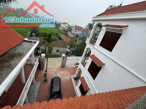 Biệt thự nhỏ 291m2( full thổ cư) - 1
