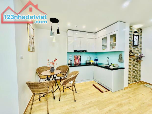 CĂN HỘ CHUNG CƯ LÔ GÓC 3 THOÁNG TÂY HỒ. VAY NGÂN HÀNG THOẢI MÁI 2,55 TỶ - 2