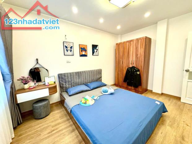 CĂN HỘ CHUNG CƯ LÔ GÓC 3 THOÁNG TÂY HỒ. VAY NGÂN HÀNG THOẢI MÁI 2,55 TỶ - 5