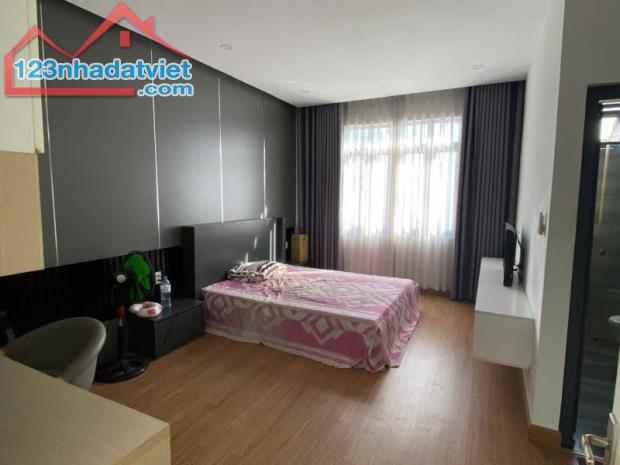 Bán nhà mặt phố Q.9, 112m², 4 tầng, 5PN, 13.9 tỷ, sổ hồng - 4