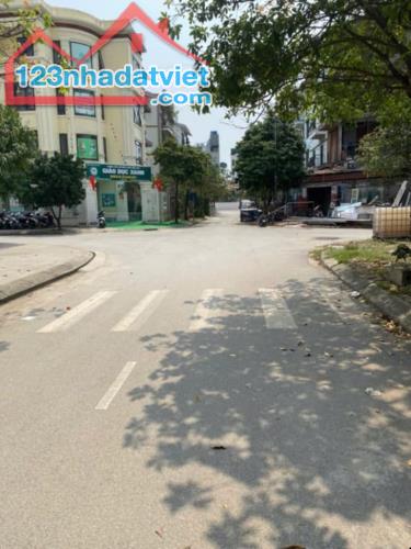 NHÀ YÊN NGHĨA GẦN VÀNH ĐAI 4 PHÂN LÔ VỈA HÈ NHỈNH 16TỶ - 2