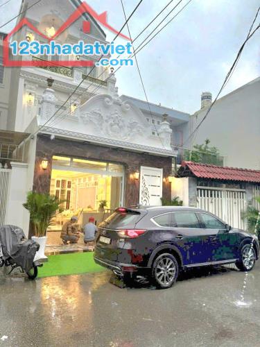Bán Nhà Đẹp, Tặng Nội Thất, Hẻm 6m, 95m2, 3 Tầng, Chỉ 8 Tỷ 5, Đào Tông Nguyên, Nhà Bè - 1