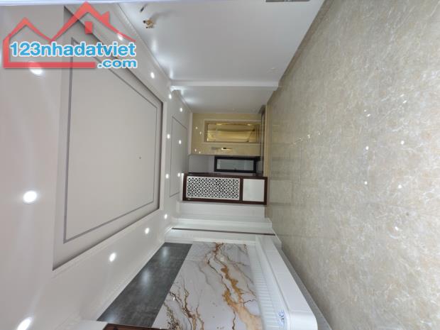 🕍ĐẦU CẦU GIẤY-6TẦNG THANG MÁY-MT4.6M-9.9TỶ - 2