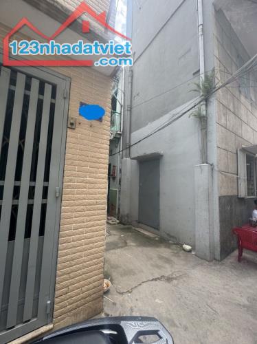 CHỈ 3.5 TỶ CÓ ĐỊA CHỈ TRUNG TÂM QUẬN 5 NGAY NGUYỄN TRI PHƯƠNG - NGUYỄN TRÃI,CÁCH 20M RA - 4