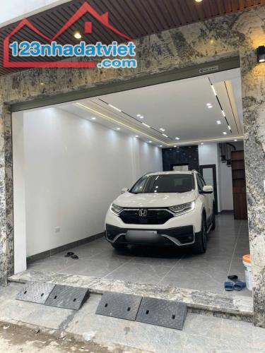 Bán nhà phố Ngọc Lâm Long Biên 48m2 7 tầng ngõ thông kinh doanh gara thang máy hơn 12 tỷ