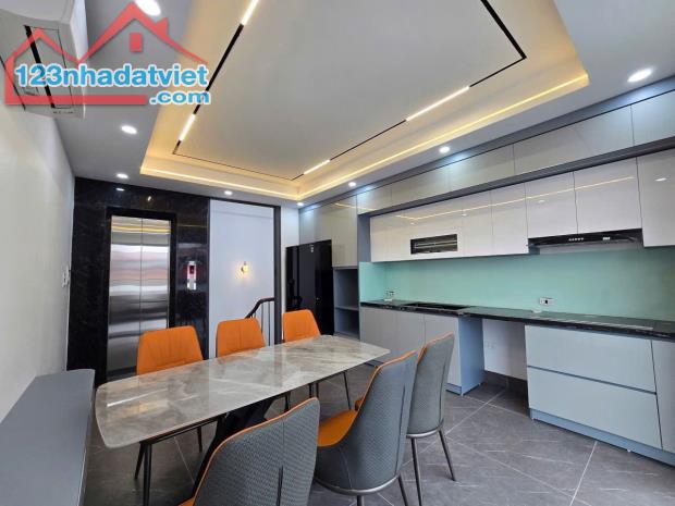 Bán nhà phố Ngọc Lâm Long Biên 48m2 7 tầng ngõ thông kinh doanh gara thang máy hơn 12 tỷ - 3