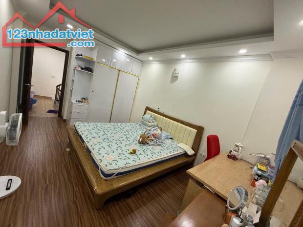 Chủ chuyển nhà lên phố nên nhờ em bán căn nhà 5 tầng tại Kim Hoàng, 30m2, đầy đủ nội thất - 4