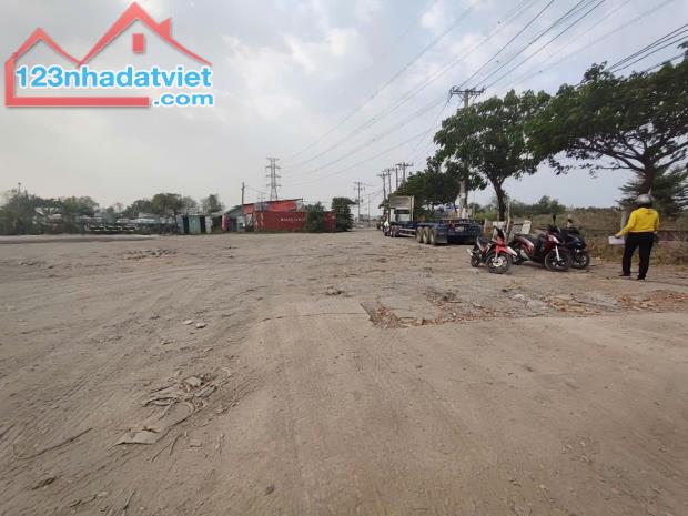 BÁN ĐẤT 4093M²(MẶT TIỀN 22.6M), NHỈNH 30TR/M², NGAY VÕ CHÍ CÔNG, PHÚ HỮU - 3