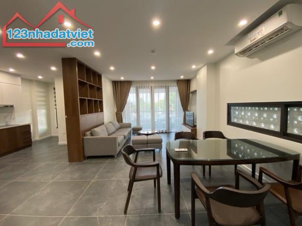 BÁN CĂN HỘ DỊCH VỤ PHỐ TRÍCH SÀI, TÂY HỒ. 110M2 8 TẦNG -MT 7M GIÁ 32 TỶ- GÀ ĐẺ CHỨNG VÀNG - 2