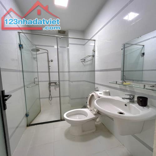 Bán gấp nhà phố 3 tầng siêu đẹp hẻm xe hơi liền kề Kha Vạn Cân, TP Thủ Đức _ Free Full nội - 1
