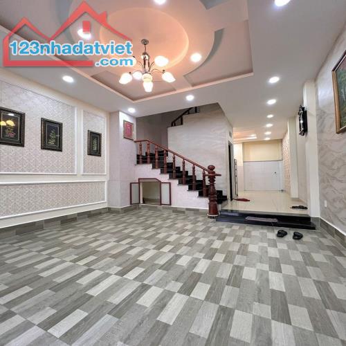 Bán gấp nhà phố 3 tầng siêu đẹp hẻm xe hơi liền kề Kha Vạn Cân, TP Thủ Đức _ Free Full nội - 5