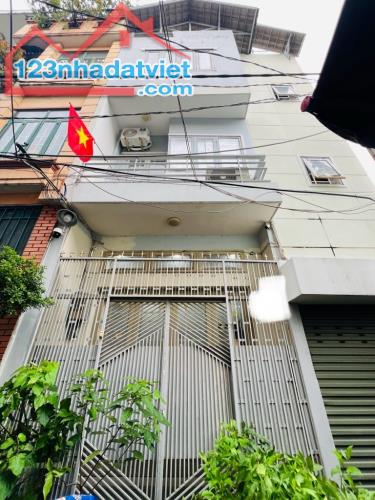Full Nội Thất, Sổ Hồng Nhà 6 Tầng, Công Chứng Nhanh, Nhỉnh 8 tỷ
