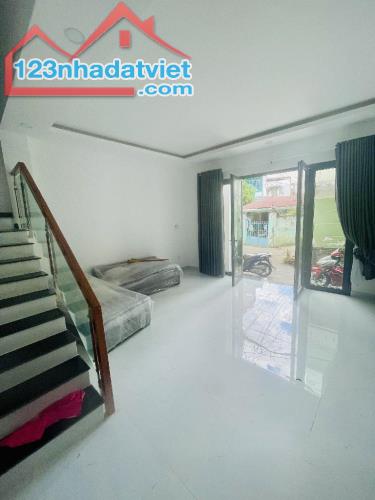 Dòng Tiền Sẵn Có 20 tr/th, Full Nội Thất, 6 tầng BTCT, Giá bán 8 tỷ X