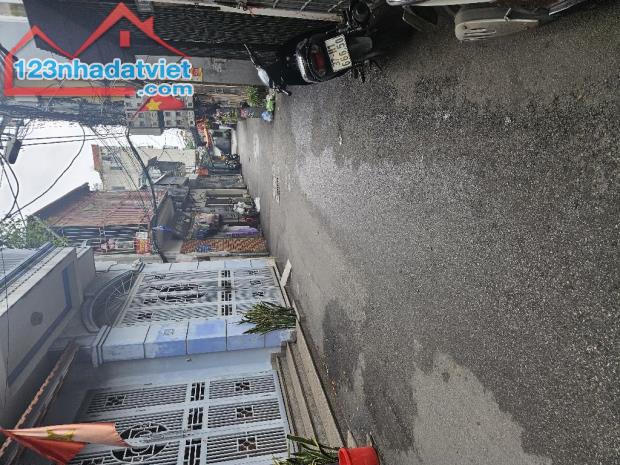 Nhà phố Vũ Tông Phan 80m2, thang máy, ô tô tránh, kinh doanh, chỉ hơn 8 tỷ