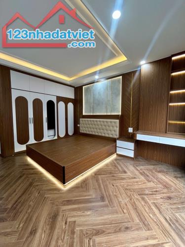 Nhà phố Vũ Tông Phan 80m2, thang máy, ô tô tránh, kinh doanh, chỉ hơn 8 tỷ - 1