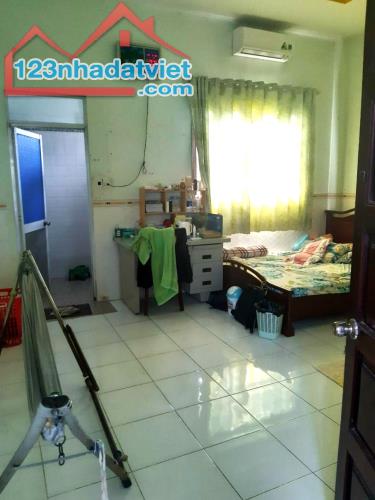 Bán nhà MTKD đường LK 2-5, ngay Tân Hòa Đông, Bình Tân, 109m2, 4 lầu, ngang 5m chỉ 8,99 tỷ - 3