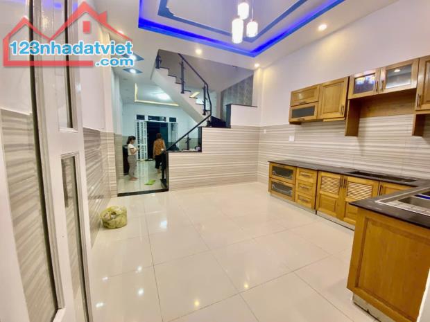 Bình Tân, hẻm ô tô thông TL10, nhà mới đẹp 4 tầng,  81m2, ngang 4.5m, giá rẻ - 1