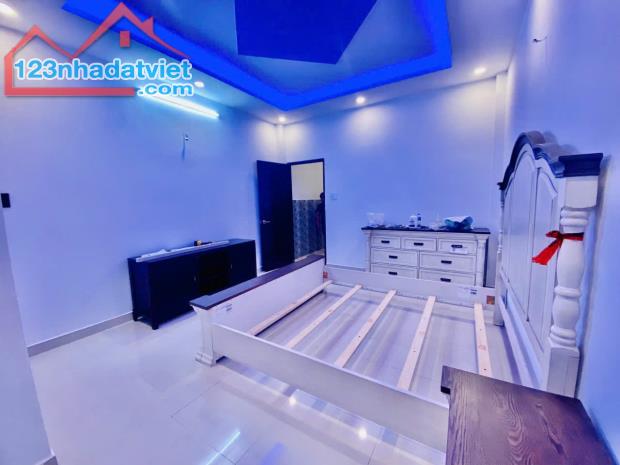 Bình Tân, hẻm ô tô thông TL10, nhà mới đẹp 4 tầng,  81m2, ngang 4.5m, giá rẻ - 3