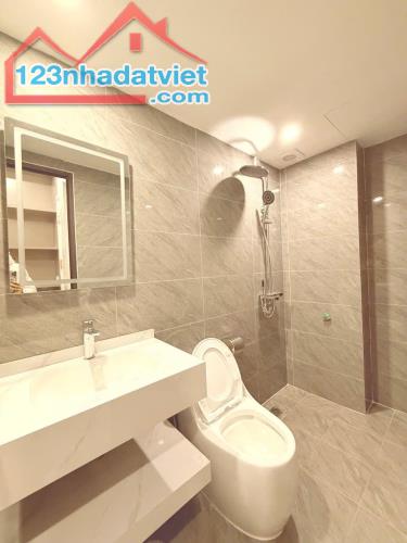 Bán nhà Võ Chí Công Dt 45m, 5 T, mt 3.4m, sâu vào 9m, giá 6.75 tỷ - 4