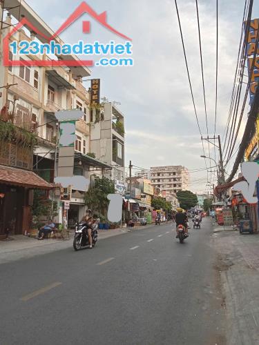 BÁN GẤP NHÀ  2 Mặt Tiền  Tên Lửa , P. Bình Trị Đông B, Quận Bình Tân - 1