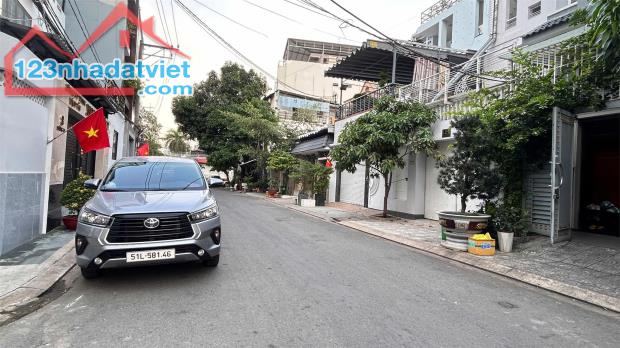 NHÀ SAT BÊN LOTTE, ĐƯỜNG  SỐ CÁCH NGUYÊN THỊ THẬP VÀI BƯỚC CHÂN, PHƯỜNG TÂN QUY QUẬN 7, 5